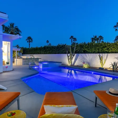 Villa For The Record By Acme House Company